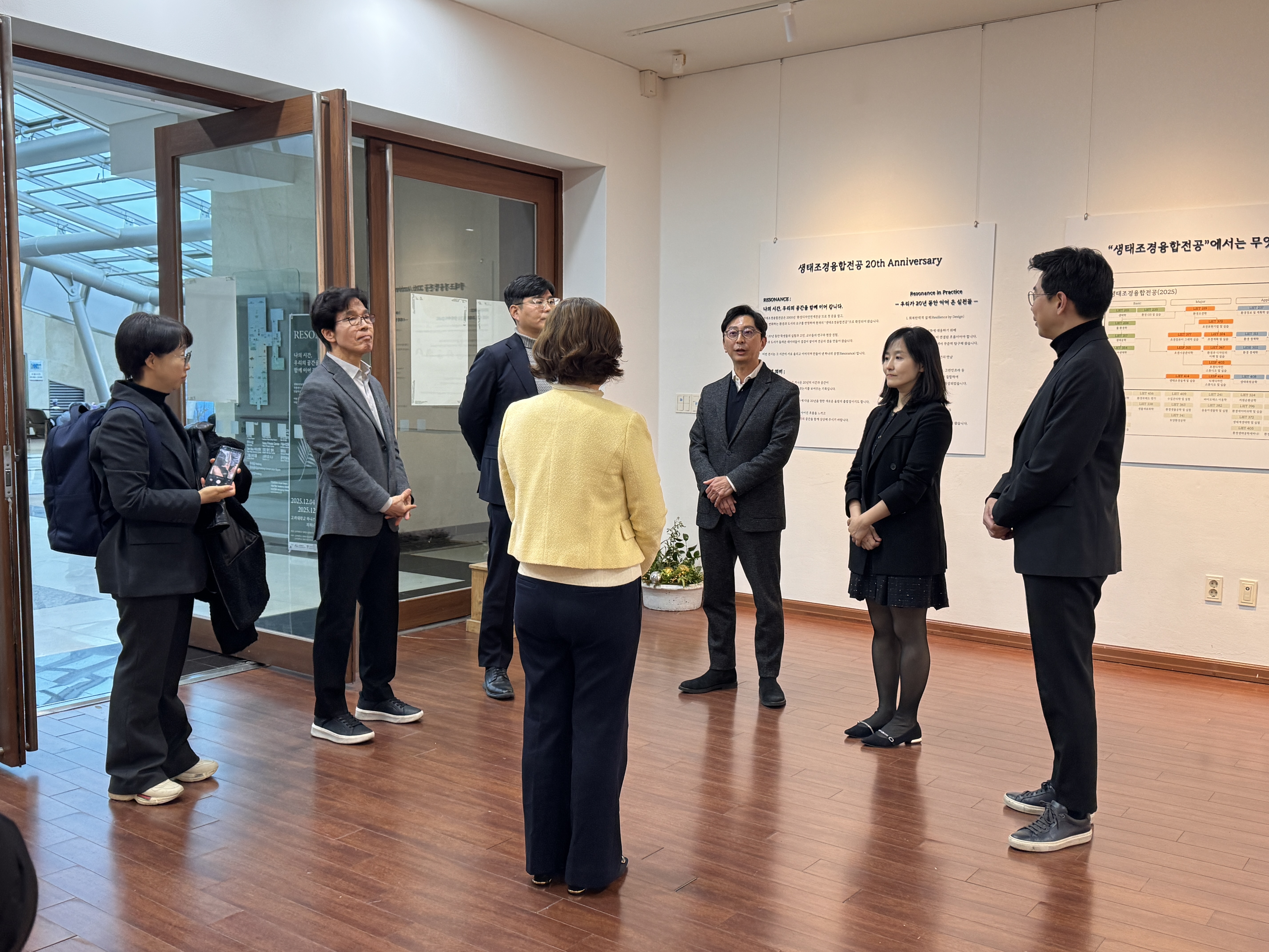 Onsite Exhibition Photo 6